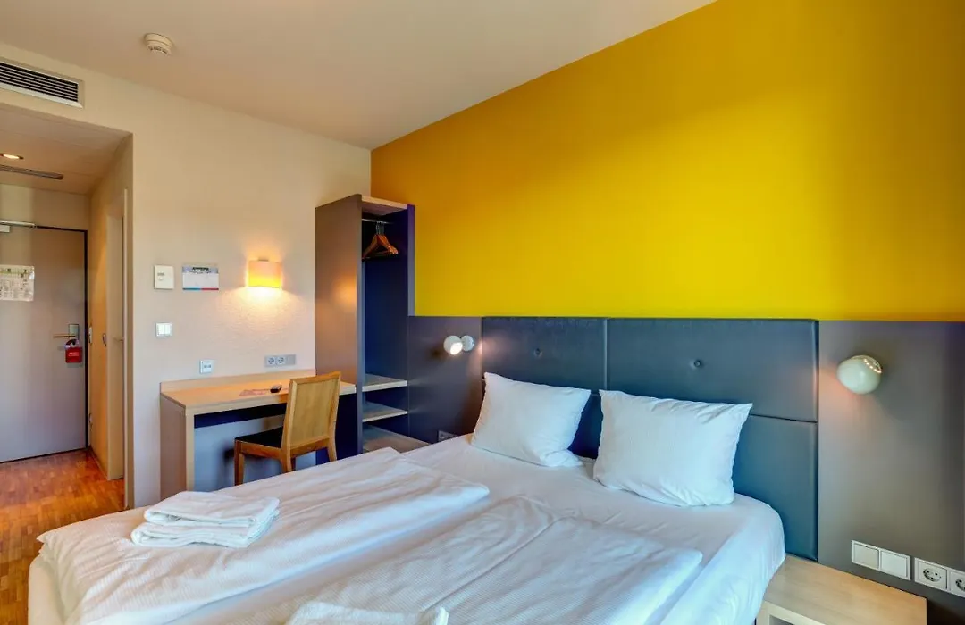 Meininger Hotel Frankfurt/Main Messe-1